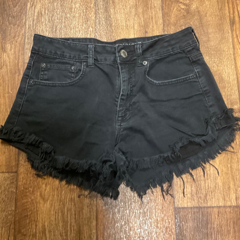American Eagle Hi Rise Festival Shorts Size 8 womens Black Raw Hem Womens